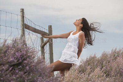 cc加加三个空姐靠�最新动态